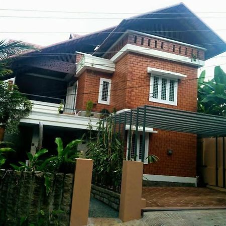 Harmony Nest, Akkulam Villa Thiruvananthapuram Exterior photo