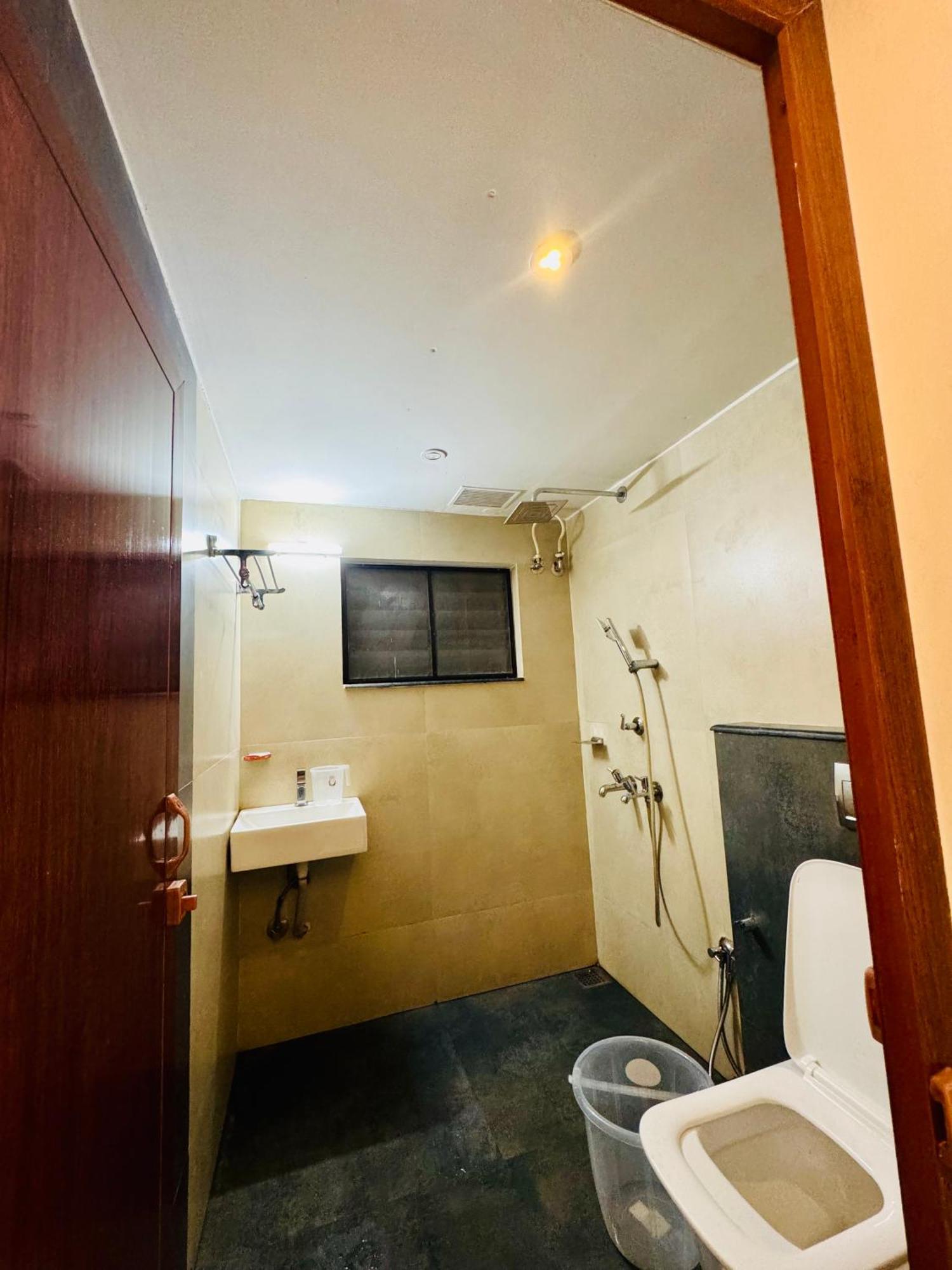 Harmony Nest, Akkulam Villa Thiruvananthapuram Exterior photo